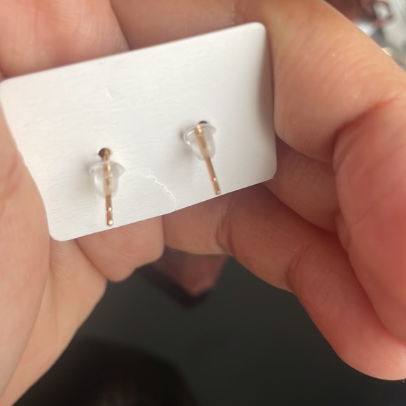 earrings - Picture 2 of 2